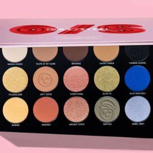 PATRICK STARRR VISIONARY EYESHADOW PALETTE